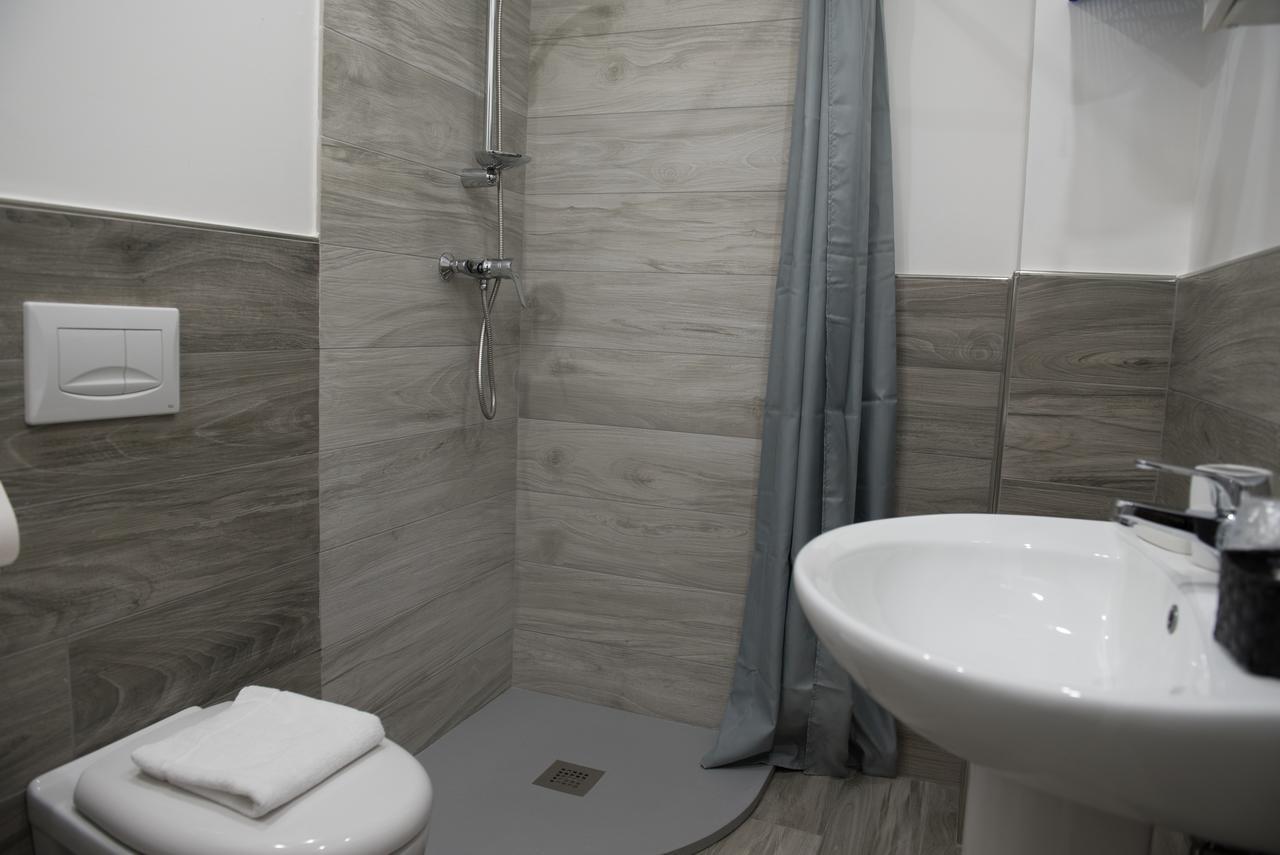 B&B Decarlo Property Tropea Esterno foto